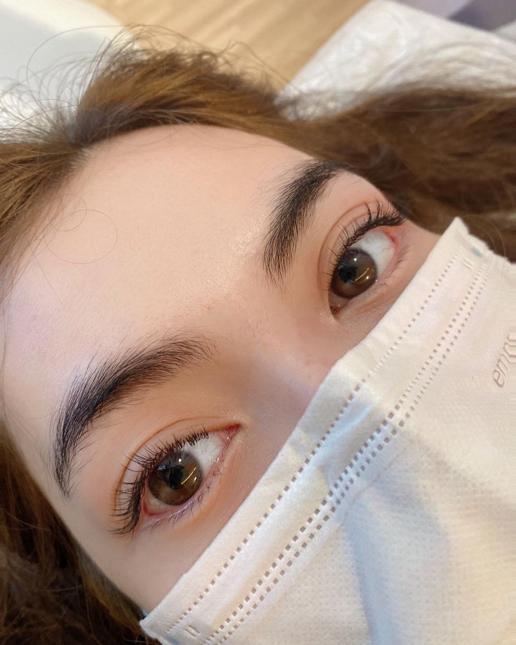 Natural single eyelash extension